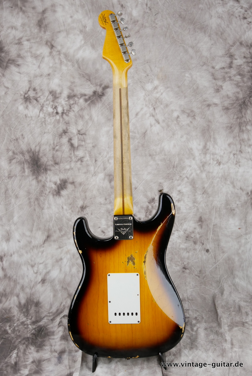 Fender_Stratocaster_Custom_Shop_55 Relic_limited_edition_sunburst_2015-002.JPG